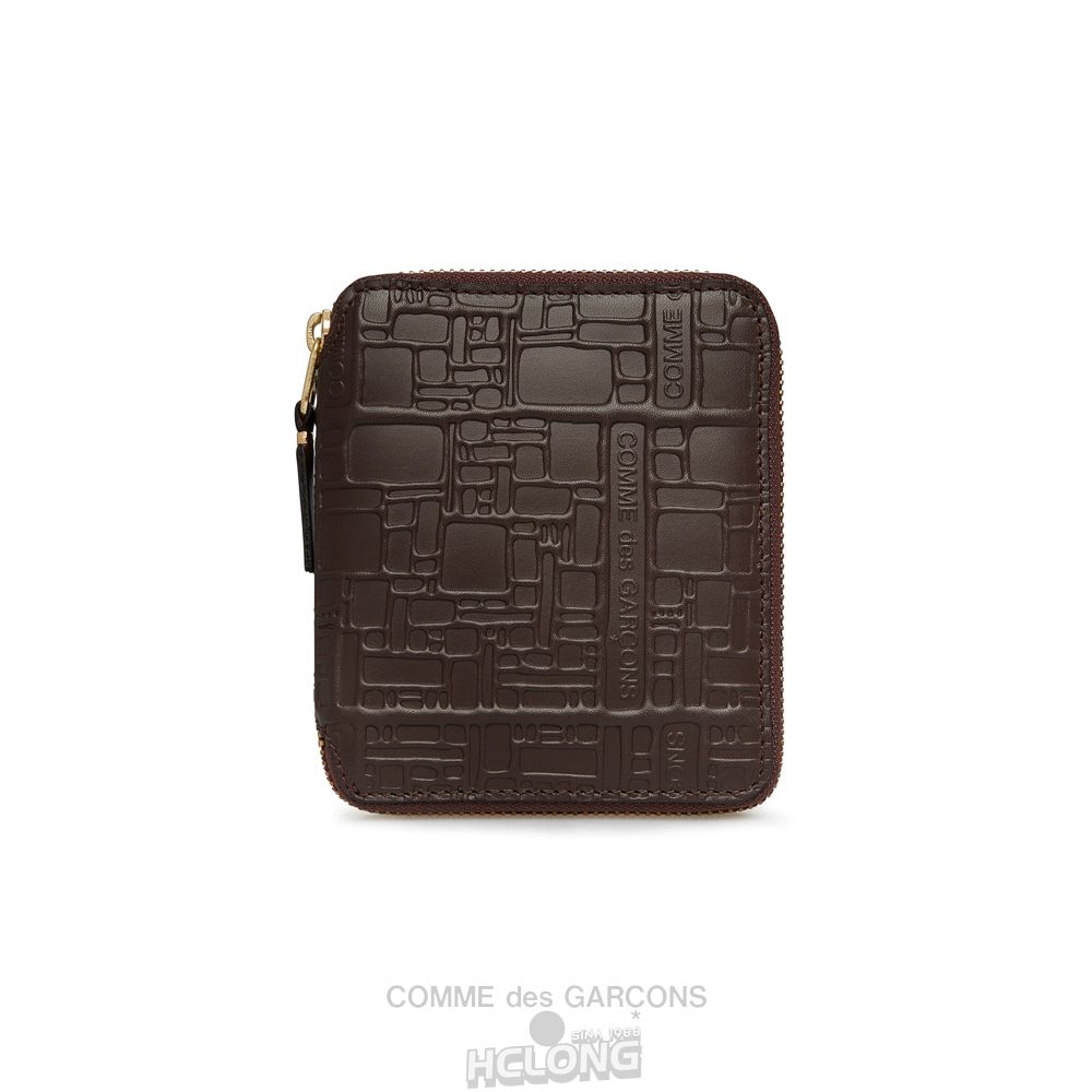 Comme Des Garcons CDG Wallet - Embossed Logo Full Zip Around Wallet - SA2100EL Embossed Logo Braun | 71039-MHPZ